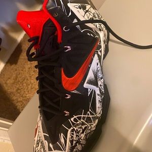 100% Authentic Lebron 11 with box